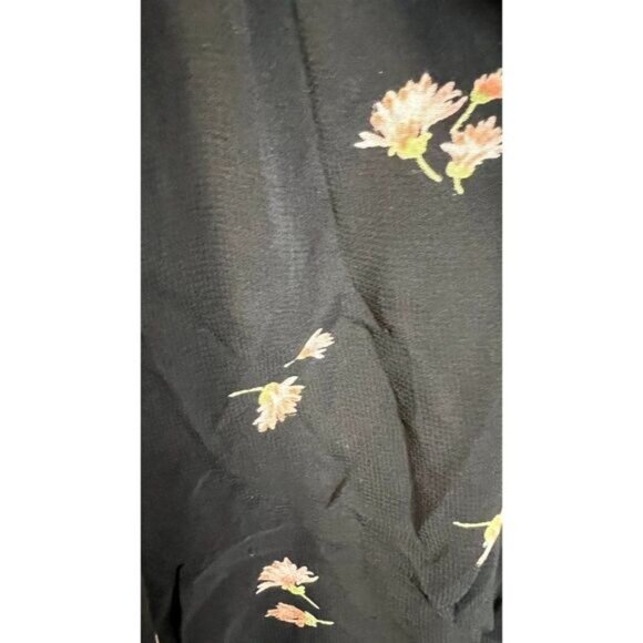 Trafaluc Collection Women's Floral Print Frilled‎ Sleeves Top - Picture 5 of 6